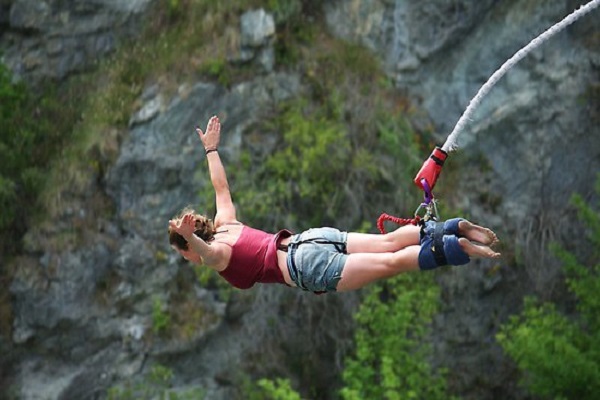 bungee-jump